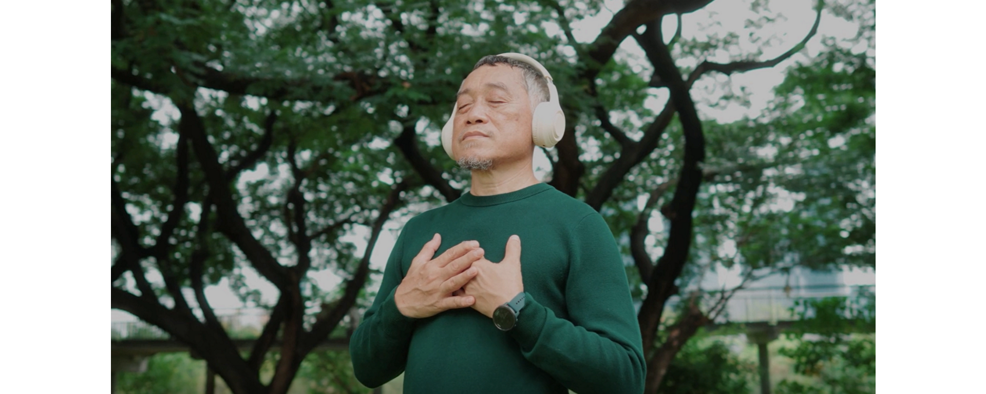Man enjoying music outdoors representing neuroscience and neurology diagnostics that support brain health and neuroscience.