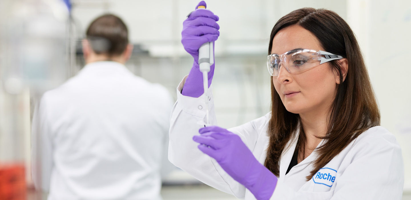 lab scientist working with a sample