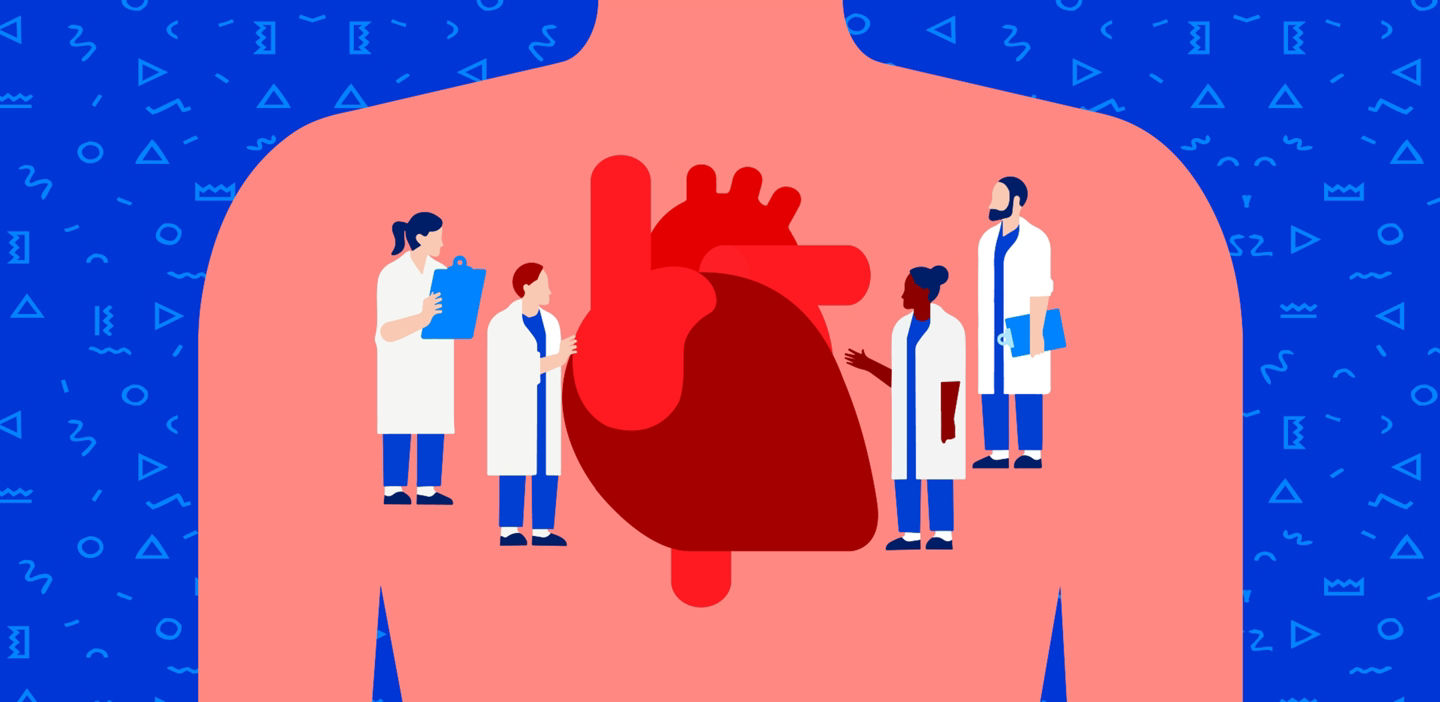 Illustrazione di quattro operatori sanitari, due donne e due uomini, che osservano l'illustrazione di un cuore in primo piano.