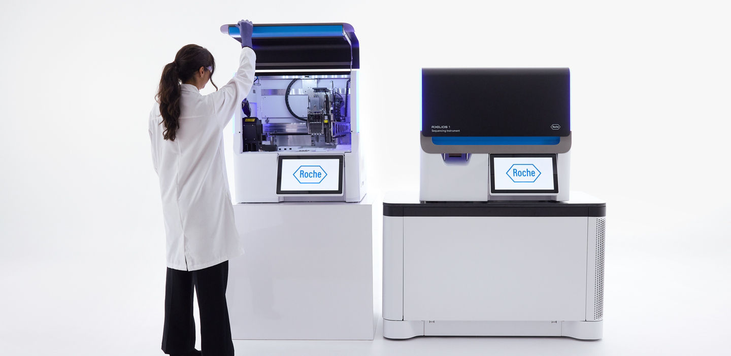 technician working on AXELIOS 1 sequencing platform